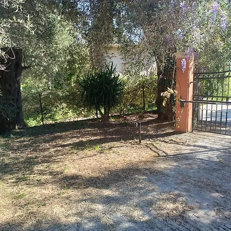 Homestay szállás εξοχικό στο βιρο κέρκυρας Kastanéa
