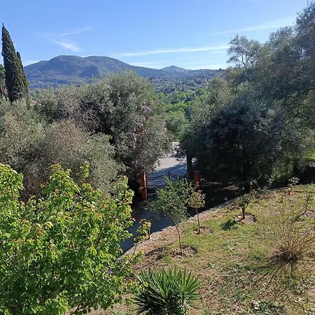 Homestay szállás εξοχικό στο βιρο κέρκυρας *