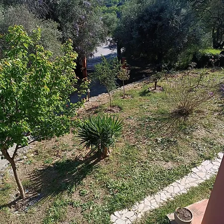 εξοχικό στο βιρο κέρκυρας Homestay szállás *