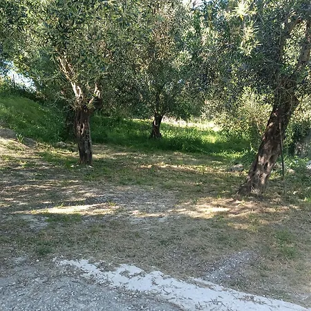 εξοχικό στο βιρο κέρκυρας 民宿